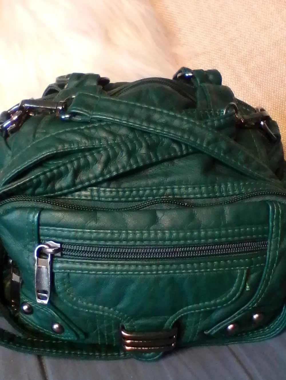 N/A stylish green